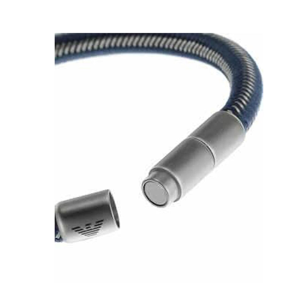 V6H2D078786397CC4AAC35D681A205A8B35R4761015P3