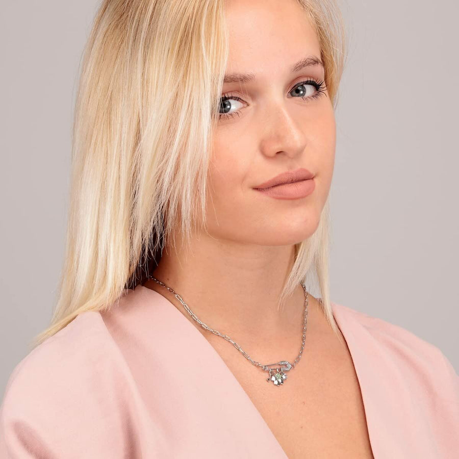 V7HED4FBB62C225CB7C24F2C1A35BD5DA9AR3690888P4