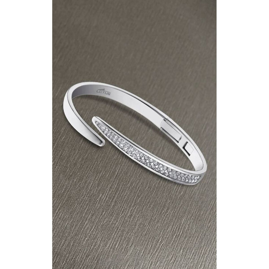 V5HAFD03F33DFA7877D3382C0A99AEADE4ER3216075P2