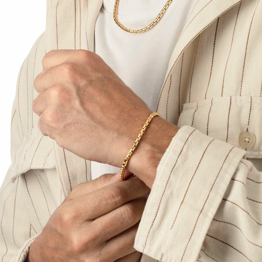 V4H734955C825FAFBD54E38A3BC460A0420R4552252P2